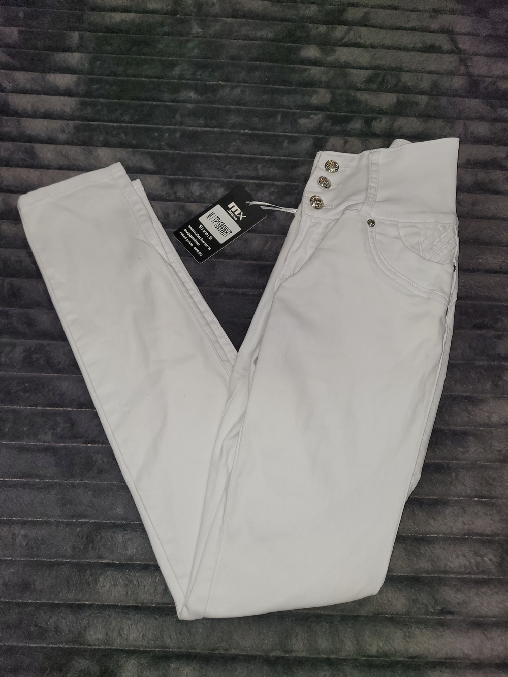 MX Great Stretch Skinny Jeans..Super Cute Butt Enhancing Pockets😁🥰